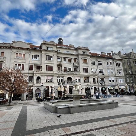 Porta Apartments Нови-Сад Экстерьер фото